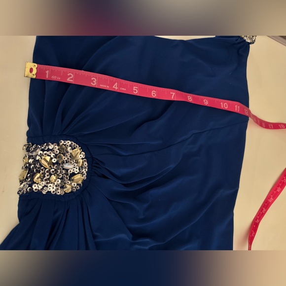 Hailey Logan one shoulder blue dress - Picture 7 of 7